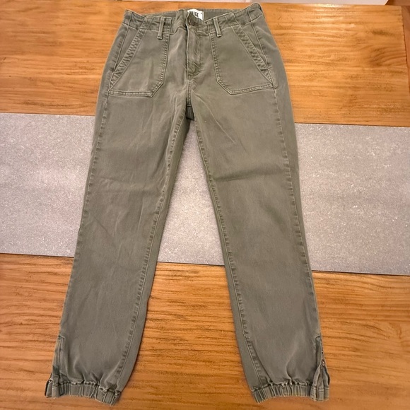 PAIGE Mayslie Jogger in Vintage Ivy Green Size 28 - Picture 3 of 16